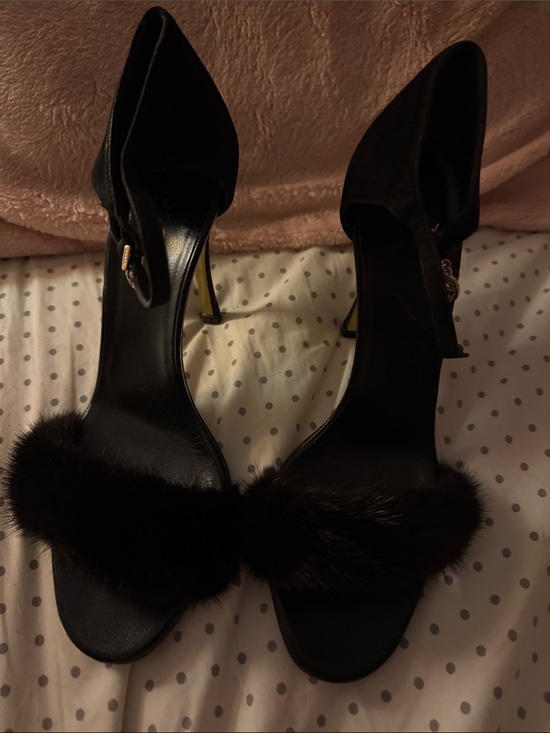 Gucci Shoes - Gucci Black mink Open-Toe Stiletto Sandals sz8